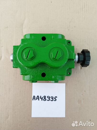 John Deere AA48995 ручной гидравл. клапан
