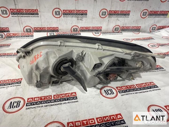 Фара правая toyota mark II