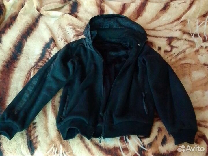 Куртка с капюшоном демисезонная