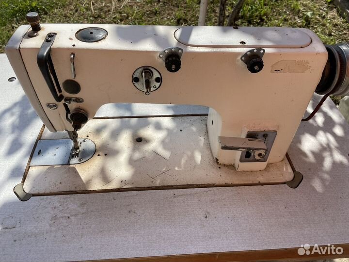 Швейная машина vista