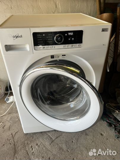 Стиральная машина whirlpool