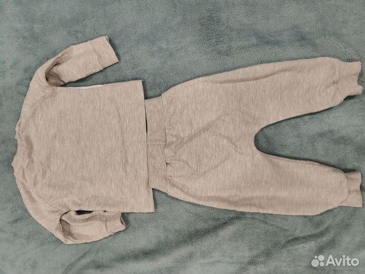 Костюм 80 р