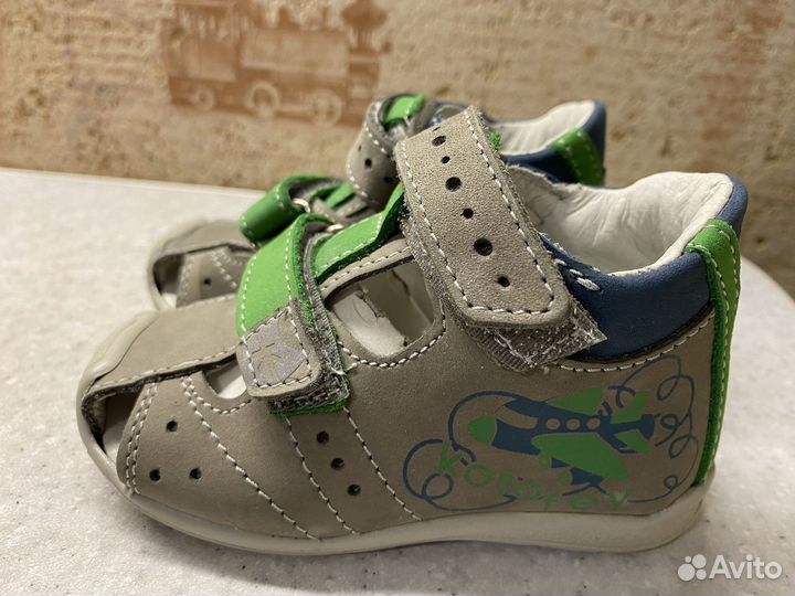 Ортопедические сандали