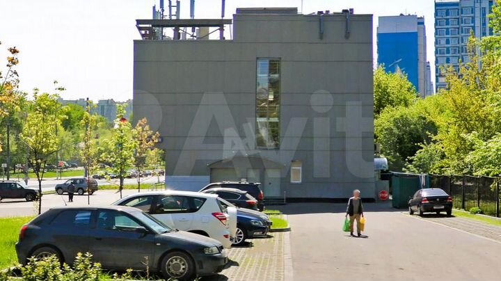 Продажа здания 1860 м2 м. Нахимовский проспект в