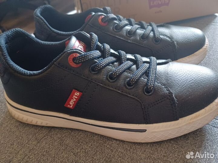 Кеды levis р33