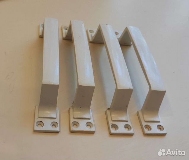 Дверные ручки