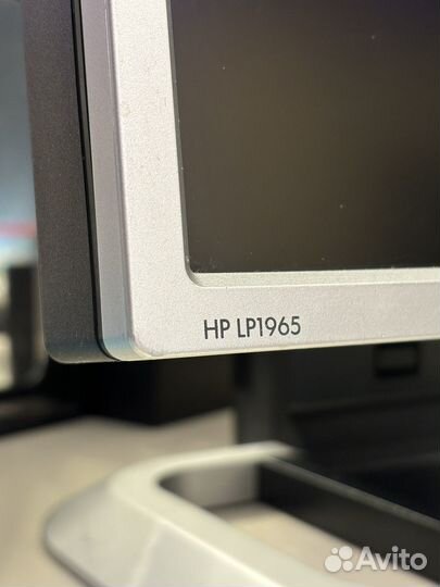 Монитор HP LP1965