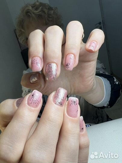 Маникюр с покрытием гель-лаком