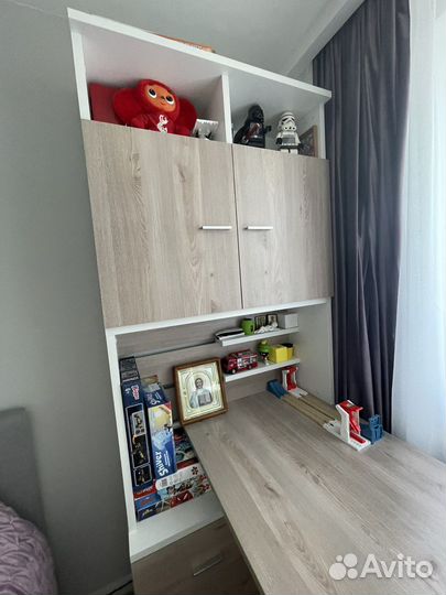 Компьютерный стол