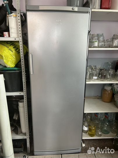 Морозильная камера indesit sfr 167 S