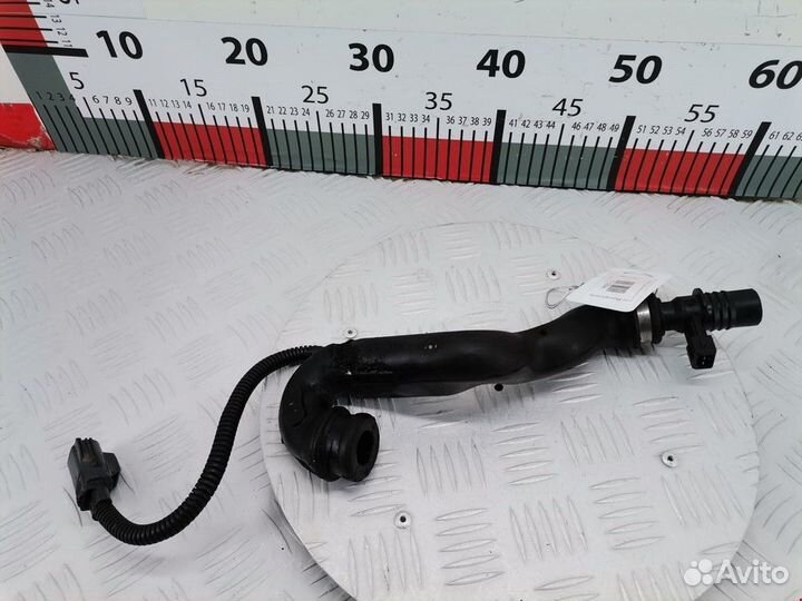 Патрубок вентиляции картерных газов Volvo V70 3