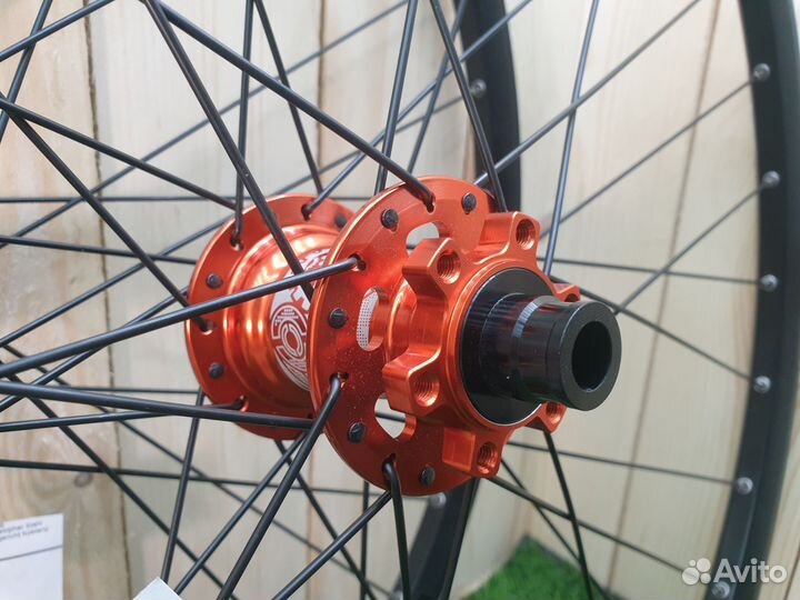 Колеса 27.5 Helix Ztto Pillar 15*100 12*142 (пара)