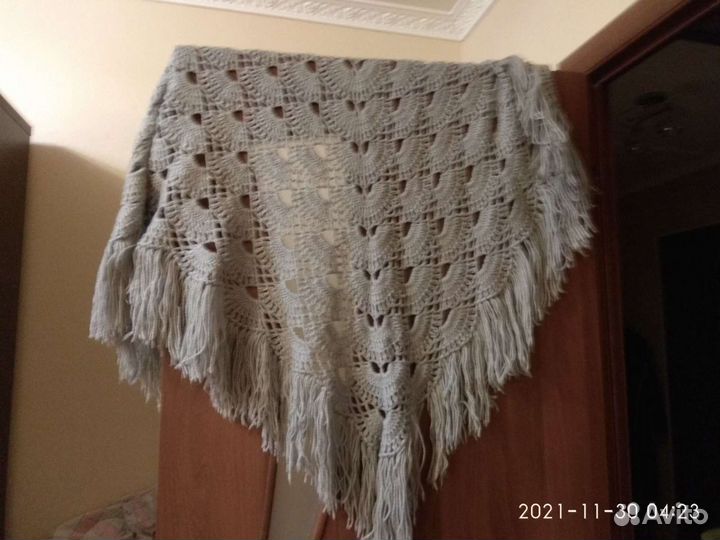 Шаль шерстяная женская