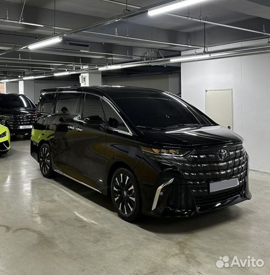 Toyota Alphard 2.5 CVT, 2024, 30 км