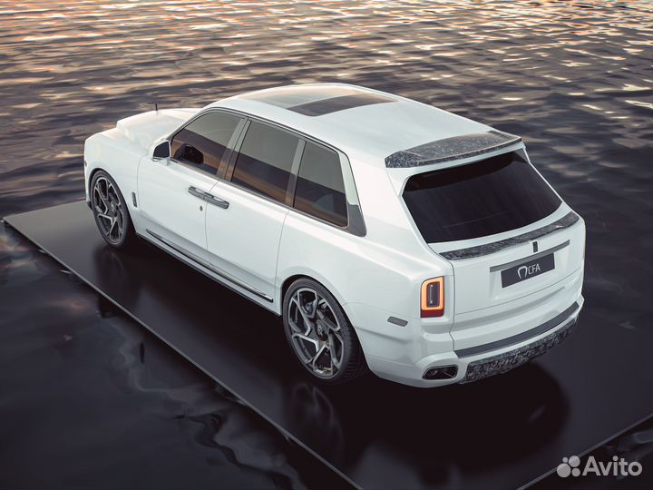 Rolls-Royce Cullinan карбоновый обвес CFA