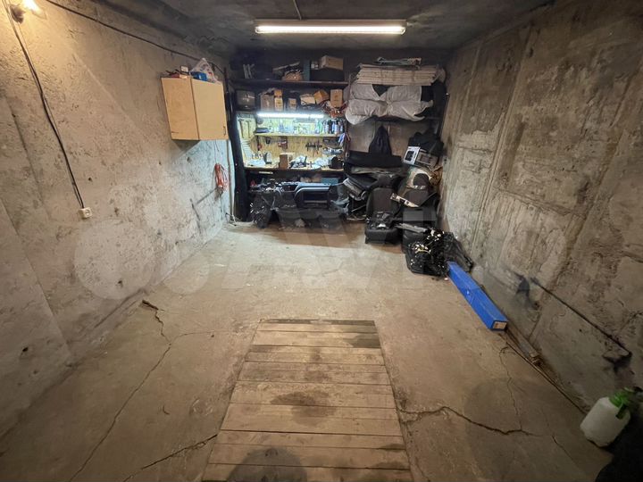 Гараж, 24 м²