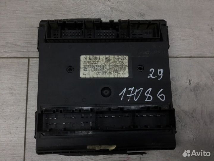 Блок комфорта Volkswagen Transporter фургон AXC