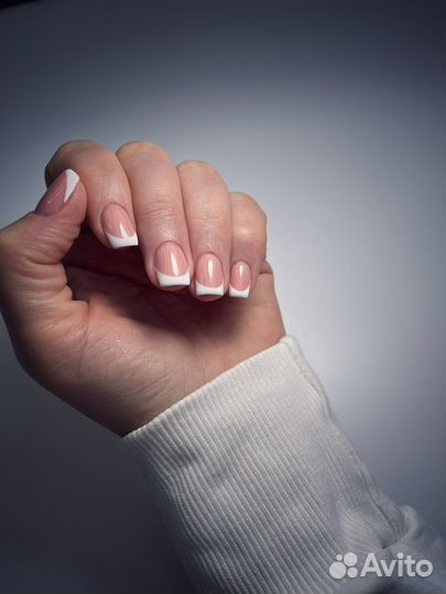 Маникюр и педикюр гель лак