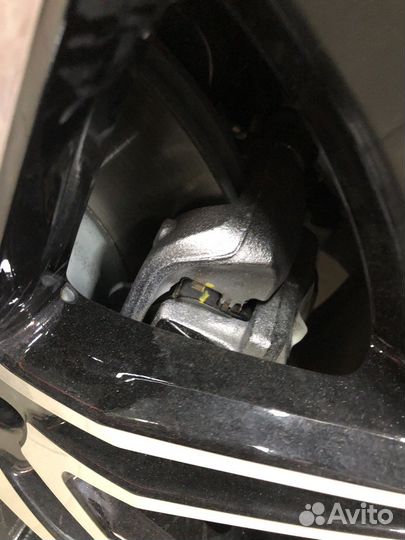 Колеса на mercedes r19 continental Viano 2023