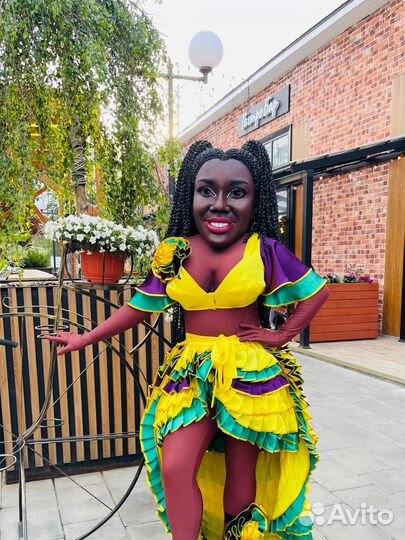 Мулатка ростовая кукла