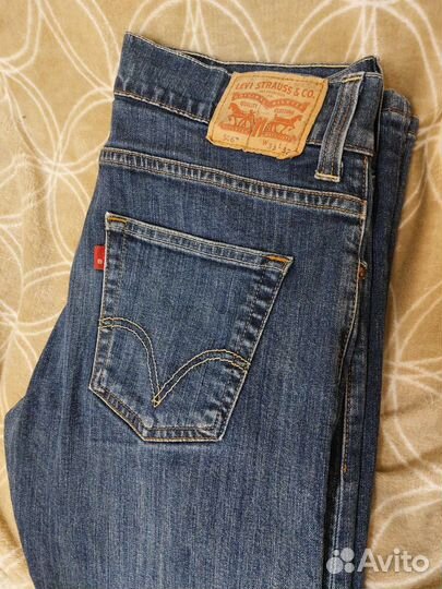 Джинсы Levi's