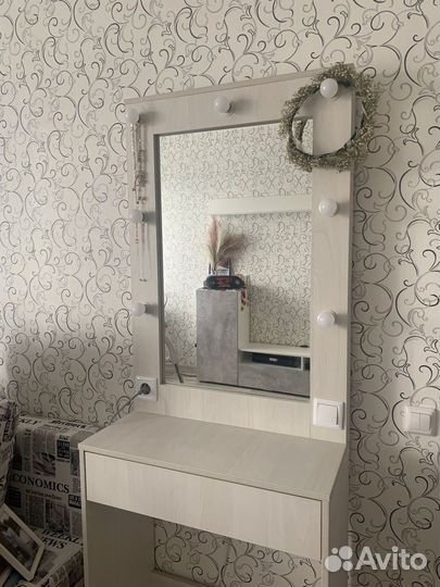 Зеркало трельяж