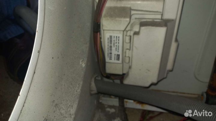 Плата (Whirlpool BL SG6105 V)