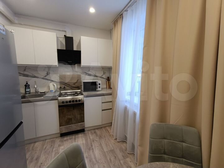 2-к. квартира, 50 м², 1/2 эт.