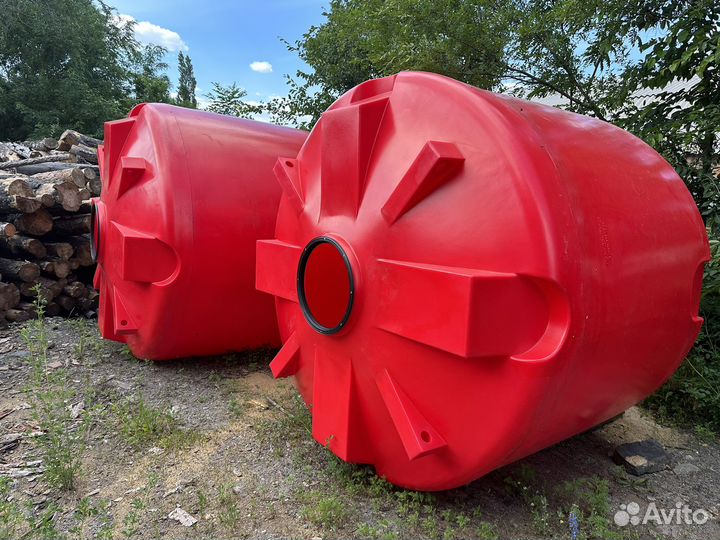 Емкость для воды пластиковая