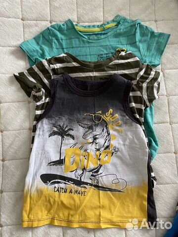 Продам детские вещи