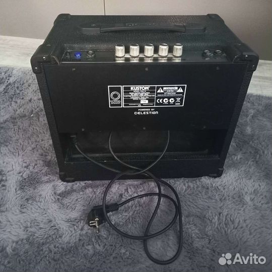 Гитарный комбоусилитель kustom