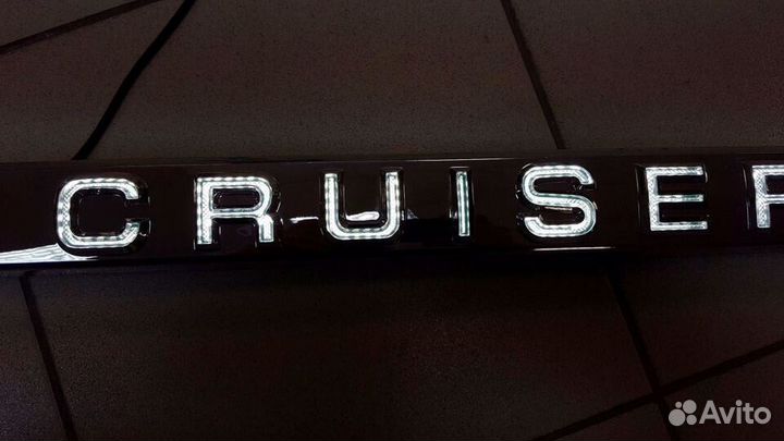 Land Cruiser 200 16+ LED Планка задней дверь G5BB5