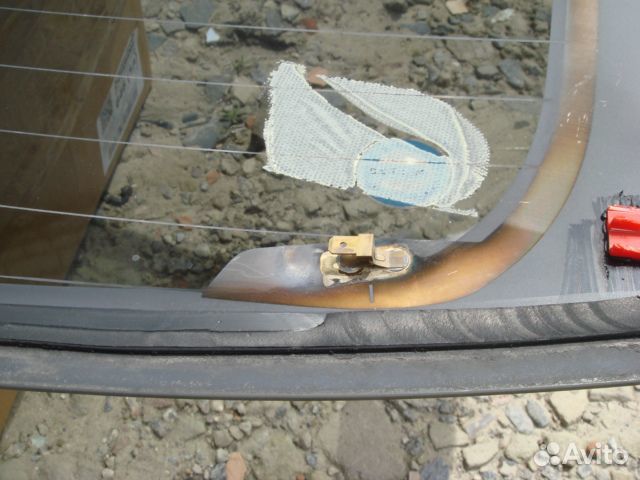 Стекло заднее в крышку с обогревом Subaru R2 03-10