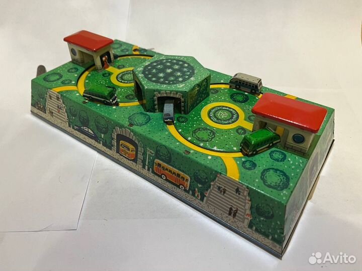 Игрушка лмз 