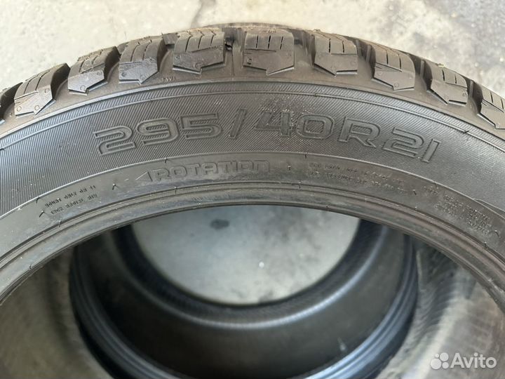 Nokian Tyres Hakkapeliitta 9 SUV 295/40 R21 111T