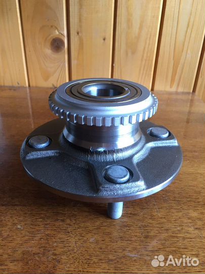 Ступица колеса Nissan Primera