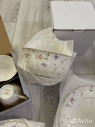 Столовый + чайный сервиз Вьюн