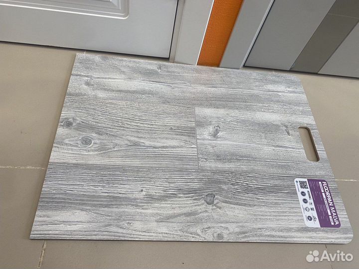 Ламинат 32 класс 8мм Новинка