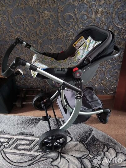 Коляска 3 в 1