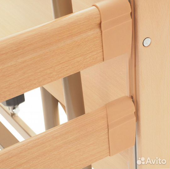 Медицинская кровать