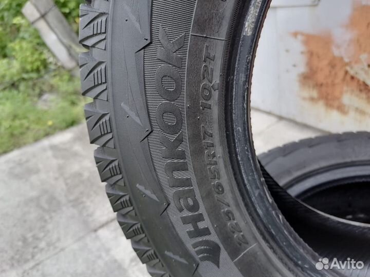 Hankook Winter I'Pike 225/65 R17