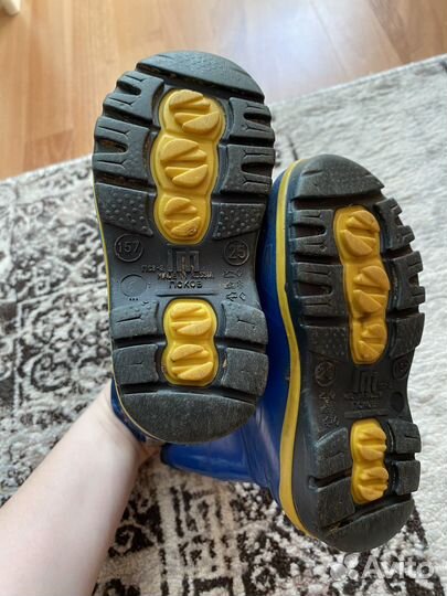 Сапоги осенние и резиновые