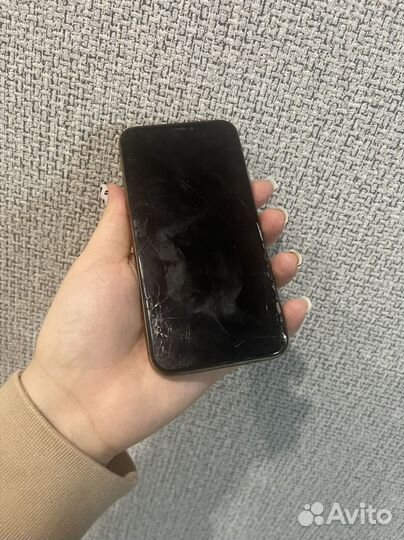 iPhone 11про
