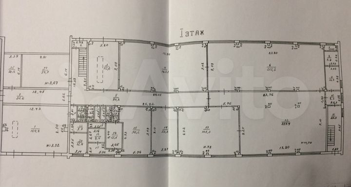 Гараж, > 30 м²