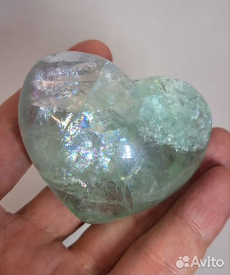 Сердце из Флюорита с радужными шторками