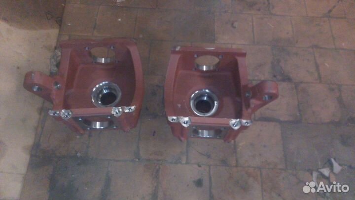 Поворотный кулак volvo ZF