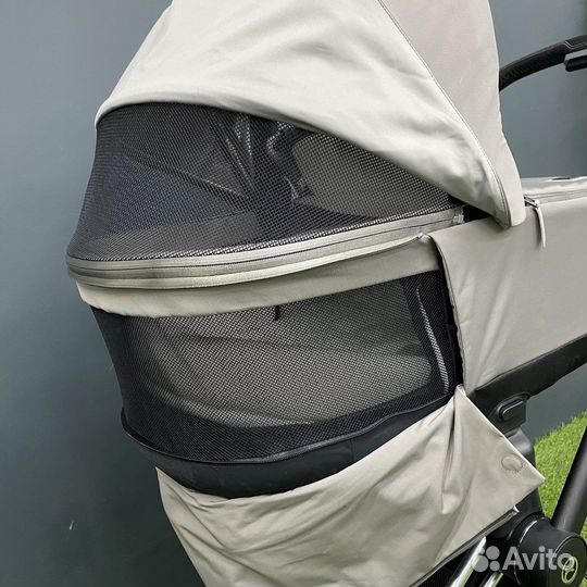 Коляска Cybex Priam IV 2в1 Soho Grey