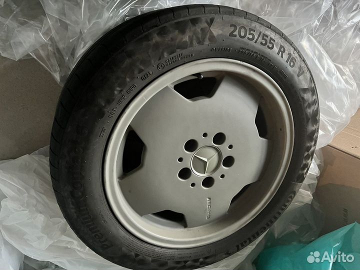 R16 America Los Angeles LA 866 205/55, PCD 5x112 DIA 112