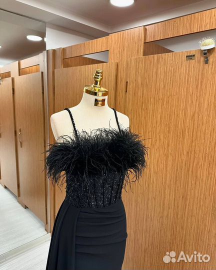 Вечерние платья для свадебного стиля