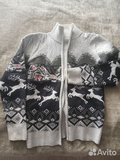 Свитер детский